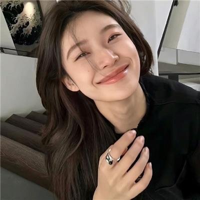 DC超级英雄美少女：星际游戏